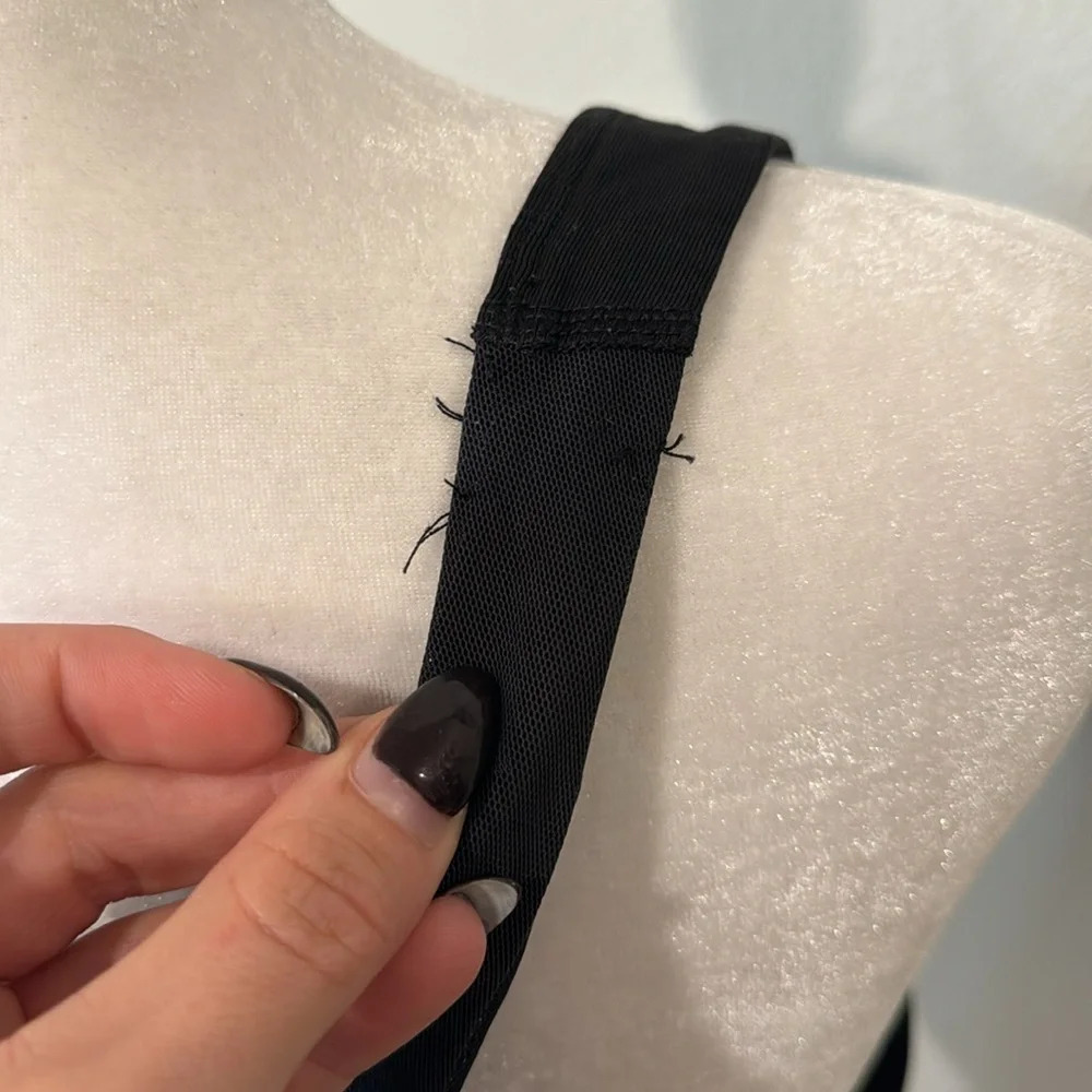 The North Face Women’s Stow N Go Bra A/B - Picture 7 of 14